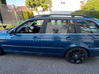Gebraucht BMW 320 170 PS (125 kW) 2002 Blau Kombi
