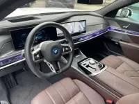 Gebraucht BMW i7 M Sport 400 kW (544 PS) 2025 Mineralweiß Limousine