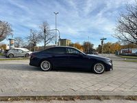 Gebraucht BMW 520 Performance 197 PS (144 kW) 2024 Blau Limousine