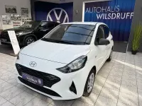 Gebraucht Hyundai i10 Comfort 63 PS (46 kW) 2025 Weiß Kleinwagen