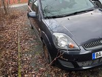 Gebraucht Ford Fiesta 80 PS (58 kW) 2008 Grau Kleinwagen