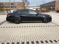 Gebraucht Mercedes E500 AMG line 408 PS (300 kW) 2013 Schwarz Limousine