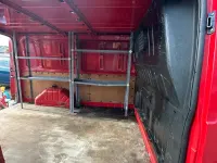 Gebraucht Ford Transit 85 PS (62 kW) 2011 Rot Van / Kleinbus