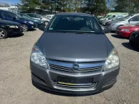 Gebraucht Opel Astra 105 PS (77 kW) 2008 Grau Limousine