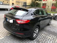 Gebraucht Maserati Levante 275 PS (202 kW) 2018 Schwarz SUV