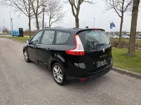 Gebraucht Renault Grand Scénic III Expression 131 PS (96 kW) 2012 Schwarz Van / Kleinbus