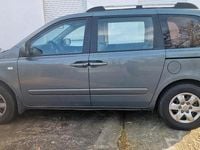 Gebraucht Kia Carnival 150 PS (110 kW) 2007 Silber Van / Kleinbus