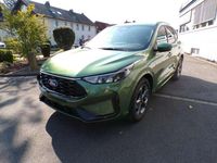 Neu Ford Kuga ST-Line 186 PS (136 kW) 2025 Bursting green SUV
