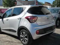 Gebraucht Hyundai i10 Passion Plus 87 PS (63 kW) 2018 Silber Kleinwagen