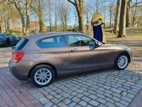 Gebraucht BMW 114 105 PS (77 kW) 2013 Braun Kleinwagen