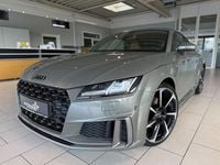 Gebraucht Audi TT S-Line 197 PS (144 kW) 2023 Grau Coupé