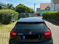 Gebraucht Mercedes 250 211 PS (155 kW) 2016 Schwarz Kleinwagen