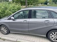 Gebraucht Mercedes B200 156 PS (114 kW) 2013 Van / Kleinbus