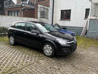 Gebraucht Opel Astra 110 PS (80 kW) 2007 Schwarz Limousine
