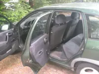 Gebraucht Opel Corsa 75 PS (55 kW) 1999 Grün Kleinwagen
