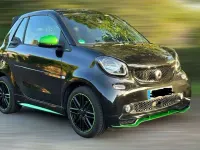 Gebraucht Smart ForTwo Electric Drive Brabus 60 kW (82 PS) 2018 Schwarz Cabrio