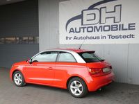 Gebraucht Audi A1 Attraction 86 PS (63 kW) 2011 Rot Kleinwagen