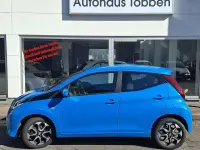 Gebraucht Toyota Aygo Connect Style 72 PS (52 kW) 2018 Cyan Kleinwagen
