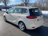 Gebraucht Opel Zafira Active 131 PS (96 kW) 2018 Gelb Van / Kleinbus