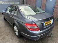 Gebraucht Mercedes C200 136 PS (100 kW) 2010 Grau Limousine