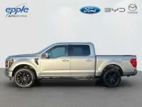 Nowe Ford V8 Lariat 405 KM (297 kW) 2025 Srebrny SUV