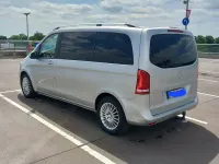 Gebraucht Mercedes V250 Edition 204 PS (150 kW) 2017 Silber Van / Kleinbus