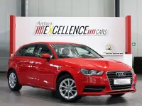 Gebraucht Audi A3 Attraction 125 PS (91 kW) 2014 Misanorotperleffekt Limousine