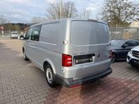 Gebraucht VW Transporter 150 PS (110 kW) 2016 Silber Van