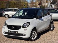 Używany Smart ForFour Passion 71 KM (52 kW) 2017 Biały Hatchback