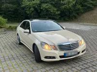 Gebraucht Mercedes E200 136 PS (100 kW) 2011 Beige Limousine