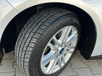 Usata Ford Focus 125 CV (91 kW) 2012 Argento Berlina