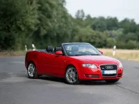 Gebraucht Audi A4 Cabriolet Sport 140 PS (102 kW) 2009 Rot Cabrio
