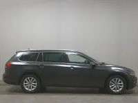 Gebraucht VW Passat Business 150 PS (110 kW) 2021 Mangangraumetallic Kombi