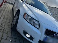 Gebraucht Volvo V50 150 PS (110 kW) 2012 Weiß Kombi