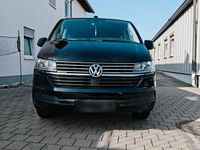 Gebraucht VW Multivan 204 PS (150 kW) 2023 Schwarz Van