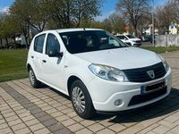 Second-hand Dacia Sandero 75 CP (55 kW) 2010 Alb Hatchback