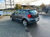Gebraucht VW Polo 90 PS (66 kW) 2010 Grau Kleinwagen