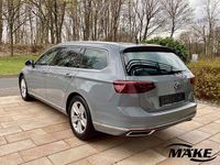 Gebraucht VW Passat Elegance 190 PS (139 kW) 2023 Mondsteingrau Kombi