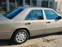 Gebraucht Mercedes E260 167 PS (122 kW) 1991 Limousine