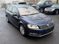 Gebraucht VW Passat Edition 140 PS (102 kW) 2014 Blau Kombi