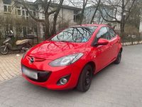 gebraucht Mazda 2 2013 96.500 Garagenwagen