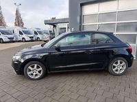 Gebraucht Audi A1 Attraction 86 PS (63 kW) 2011 Brillantschwarz Kleinwagen