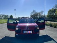 Gebraucht Citroën C4 82 PS (60 kW) 2015 Rot SUV