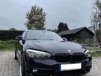Usata BMW 120 Performance 184 CV (135 kW) 2017 Nero Utilitaria