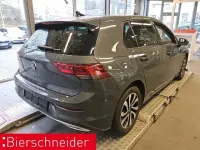 Usata VW Golf VIII Active 150 CV (110 kW) 2023 Grigio Berlina