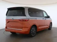 Gebraucht VW Multivan Style 177 PS (130 kW) 2025 Orangekeine angabe Van / Kleinbus