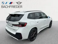 Gebraucht BMW iX1 M Sport 150 kW (204 PS) 2025 Weiß SUV