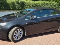 Gebraucht Opel Cascada Edition 140 PS (102 kW) 2016 Schwarz Cabrio
