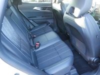 Gebraucht Renault Austral Techno 158 PS (116 kW) 2023 Weiß SUV