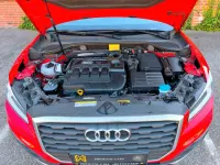 Gebraucht Audi Q2 Basis 116 PS (85 kW) 2017 Rot SUV